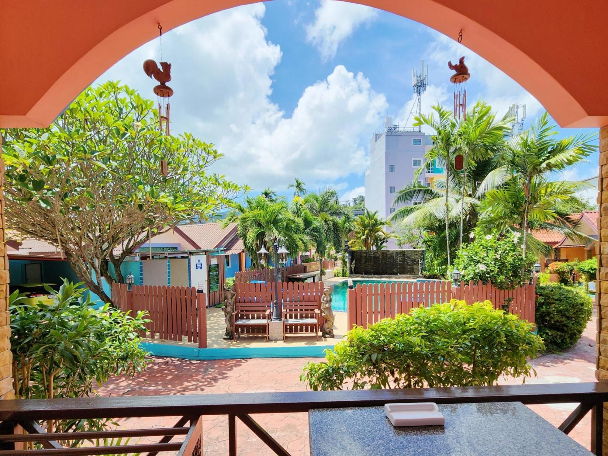 Phaithong Sotel Resort Chalong Exterior foto