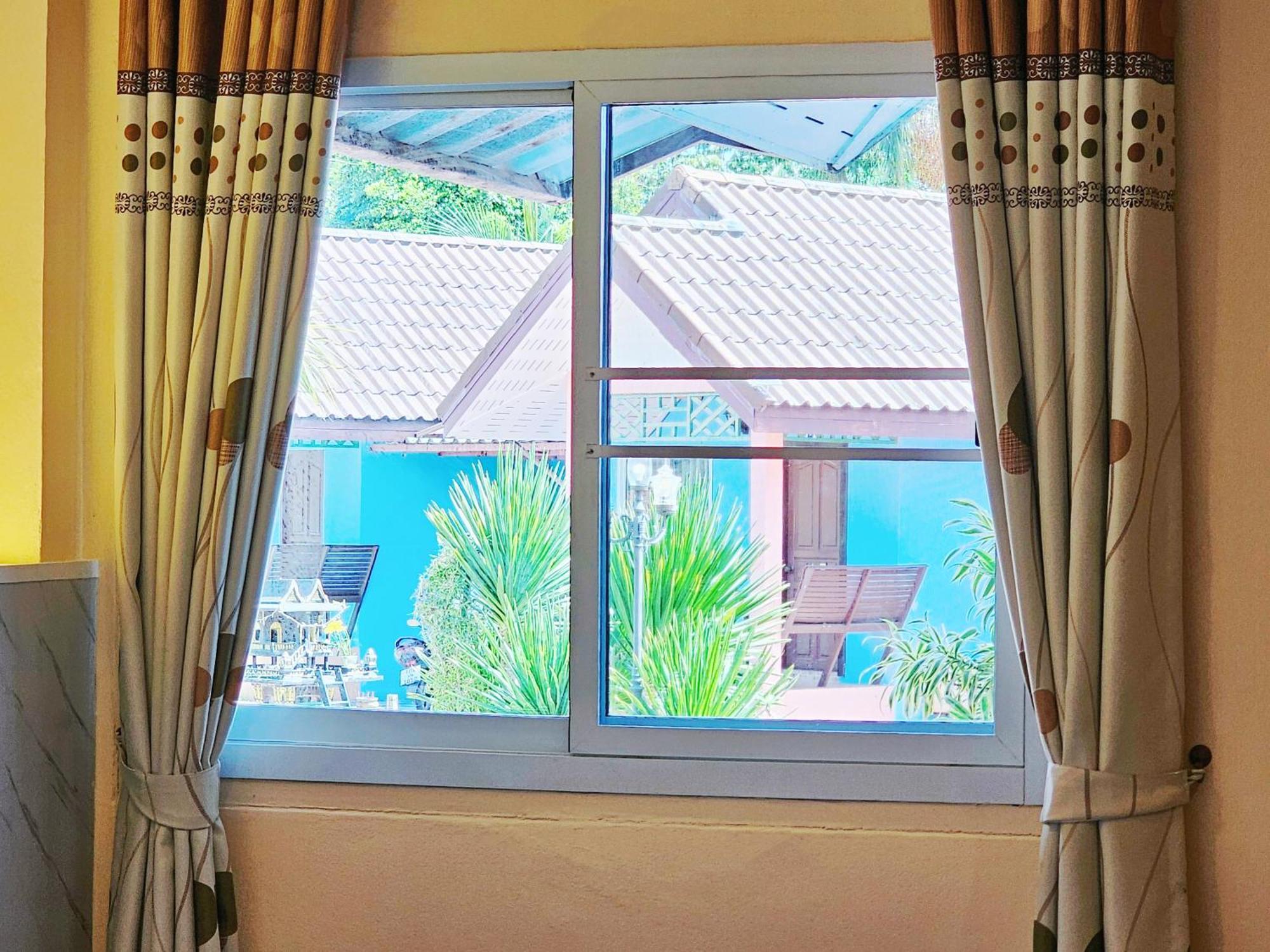 Phaithong Sotel Resort Chalong Exterior foto